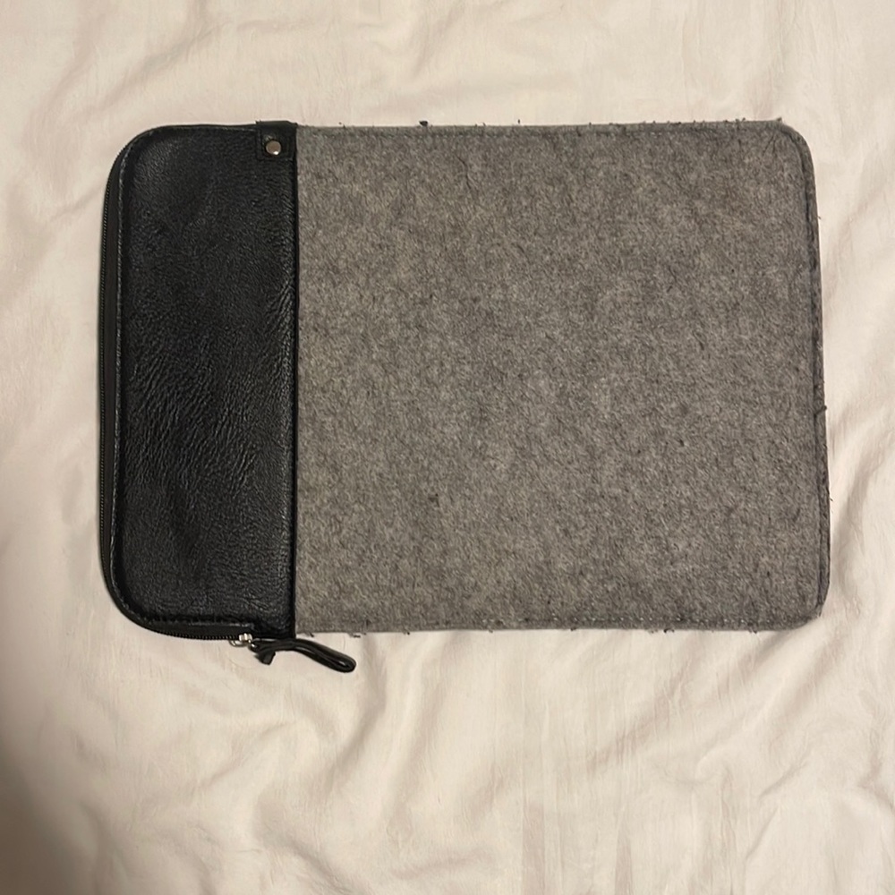 Leather and Felt Laptop Sleeve/Case